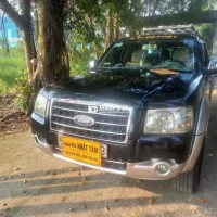 Ford Everest 2008 2.5L 4x2 MT - 120000 km