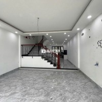 ĐTL nhà phố 5x20 Giá 12 triệu/th, BT song lập 8x20 giá 14tr/th