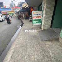 Mặt bằng 6tr có vỉa hè nguyễn xí 2 chiều xe hơi sát mặt tiền đường lơn