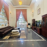 CHO THUÊ NHÀ 2 MẶT TIỀN, 4 PHÒNG NGỦ, RỘNG THOÁNG 