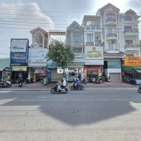 Nhà mặt tiền kinh doanh Trần Hưng Đạo gần BigC Go Dĩ An 