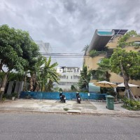 CHO THUÊ ĐẤT MORISON DT 300M NGANG 12M