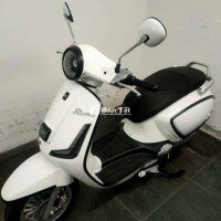 Cần nhượng Xe máy điện DK Bike Roma Si Trắng