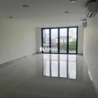 CHO THUÊ NHÀ MT ĐƯỜNG D4 DT 5x20 CÓ THANG MÁY – KDC HIM LAM, QUẬN 7