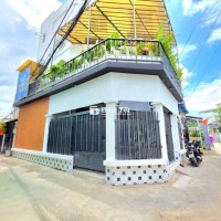 Nhà Mặt Tiền Hẻm 5 x 10M2 -2 TẦNG -3 Phòng NGủ -Hẻm Kinh Doanh.
