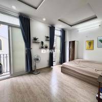 🏠 Căn Hộ 2 Ban Công - Ngay Trung Tâm Quận 1 - Full Nội Thất - An ninh