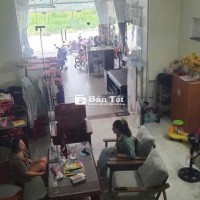 cần bán căn nhà nằm mặt tiền đường d6 kj