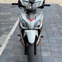 Honda Wave RSX 110 Trắng vành đúc xe đẹp
