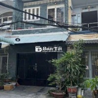 Bán nhà H5m Khuông việt ngang 6m nhà 3 5 tầng giá rẻ 6.8 tỷ