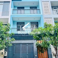 Cho Thuê Nhà Hoàng Hoa Thám P13 Q.Tân Bình, DT: 5x20m, 1 trệt 2 lầu st
