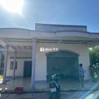 cần bán nhà cách cầu số 1 800m