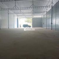 Cho thuê kho 500 m2 mặt tiền Nguyễn Văn Linh tiện chứa hàng
