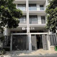 Nguyên căn 5x22m - Hầm 4 Tầng , 1mb 6pn giá 33 triệu tại Vạn Phúc City