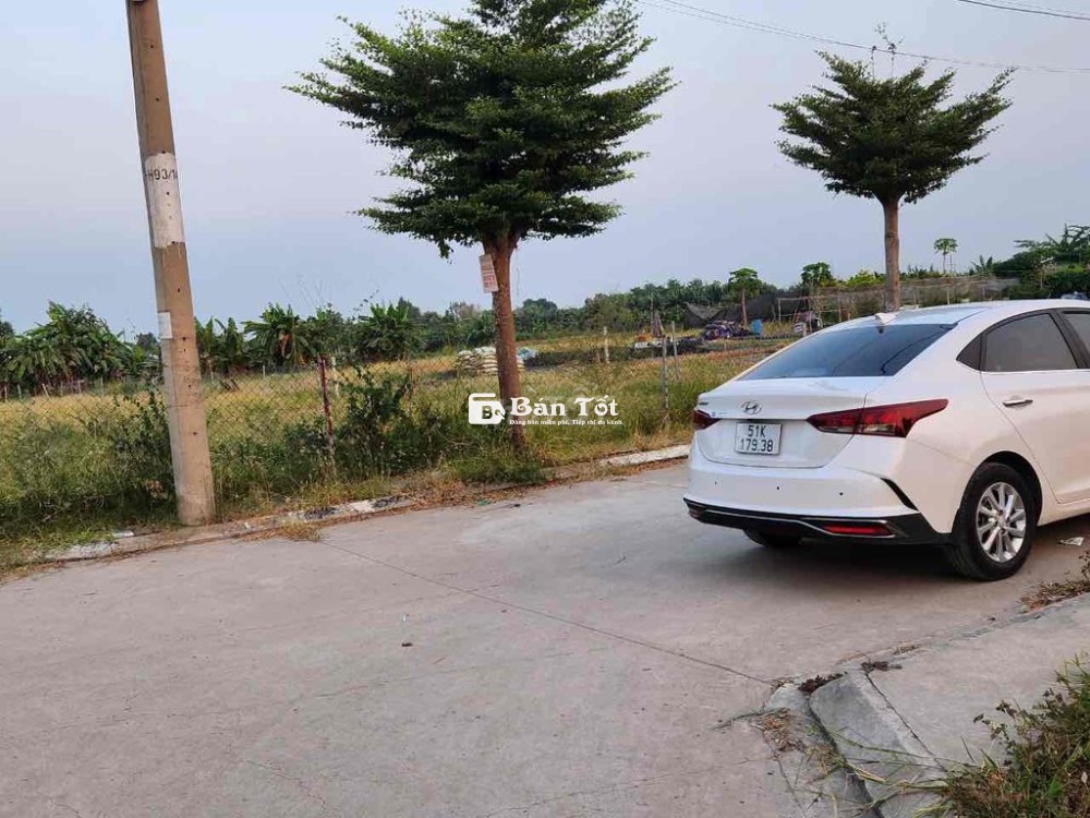 Tôi Bán Lô Đất 5x20m Ngay Chung Cư PicyCity Giá 320 Triệu  