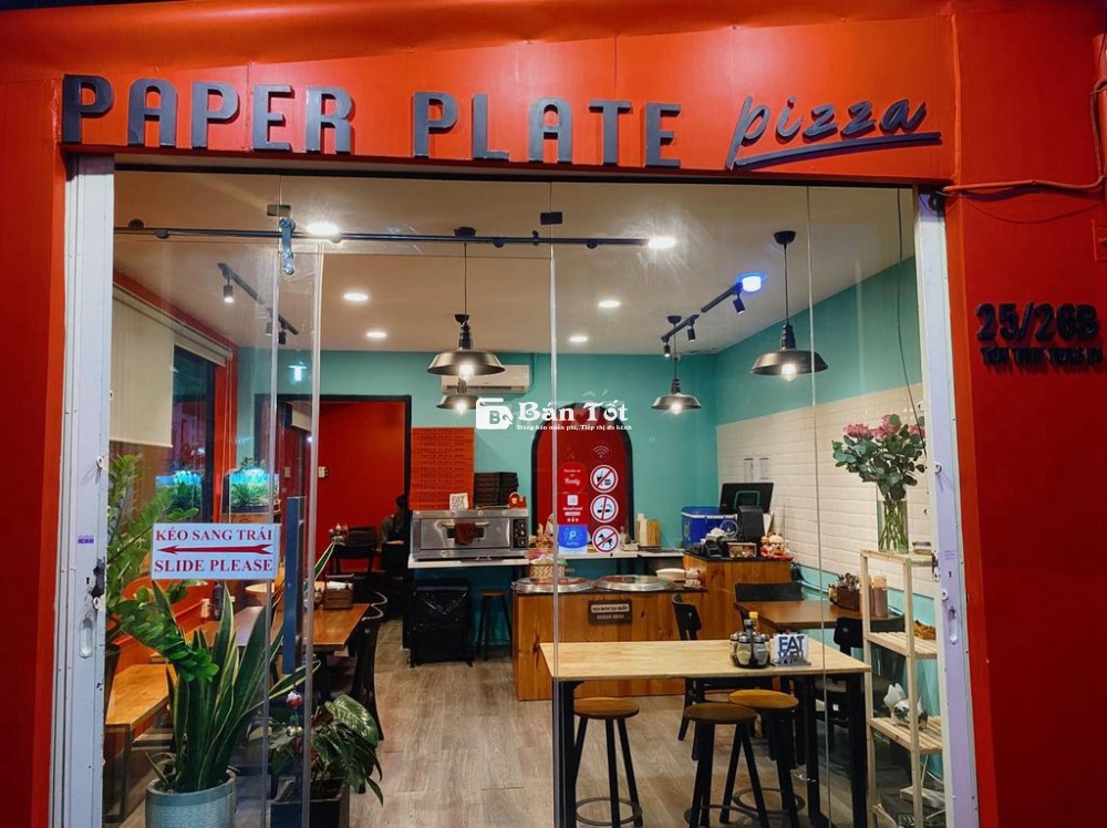 ##  CẦN GẤP! Nhân Viên Nhà Hàng Quận 1 - Thu Nhập Khủng, Cơ Hội Vàng Đang Chờ Bạn!