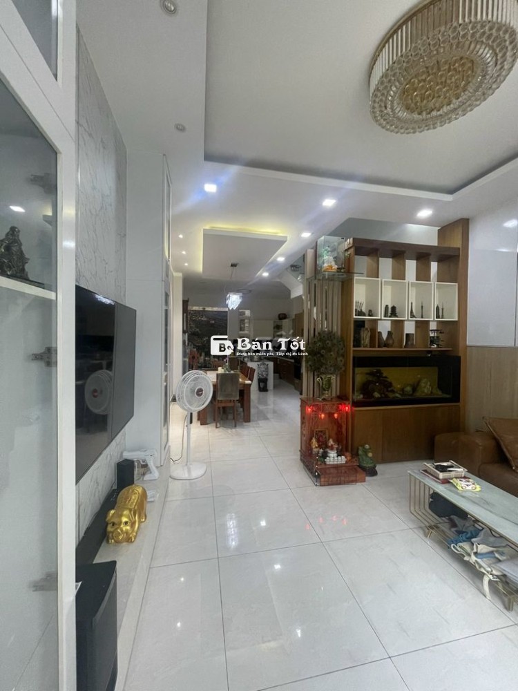 Cần tiền bán gấp căn nhà 83m2 đường số Tân Quy Q7,giá tốt cho đầu tư.