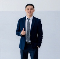 Le Van lam