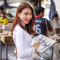 Hoàng Oanh