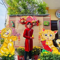 Việt Hoàng