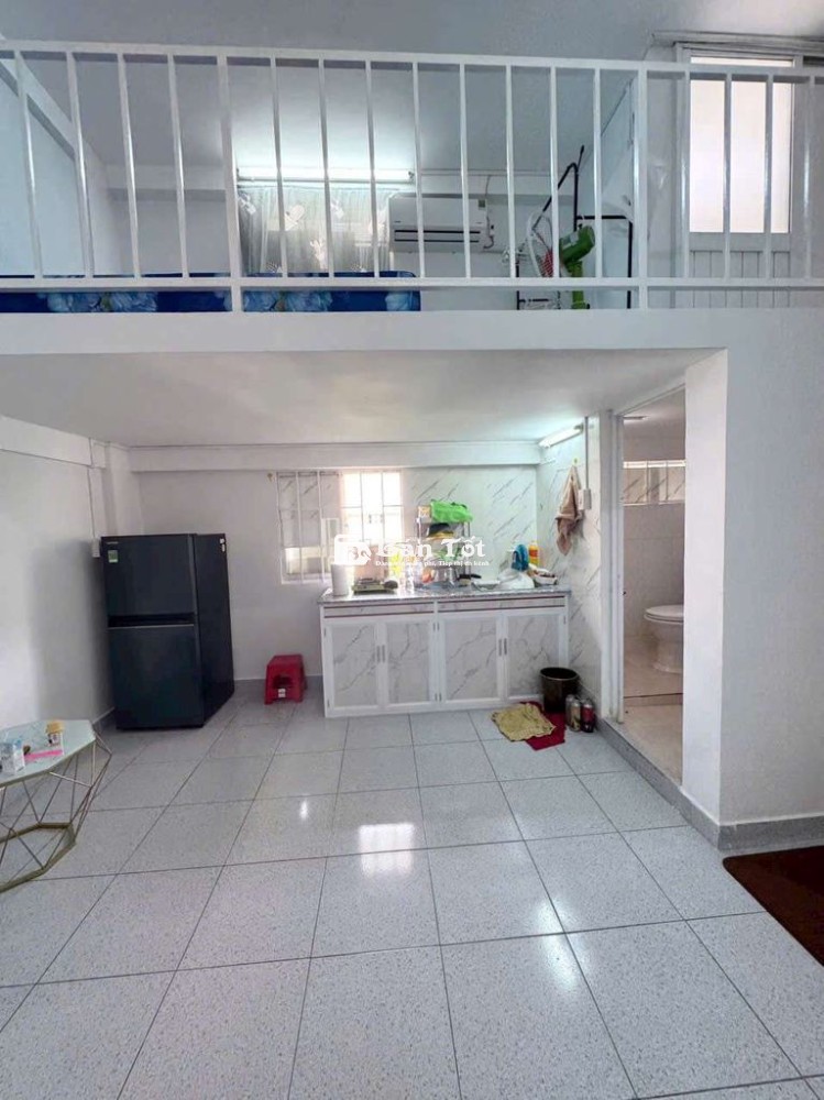 Becamex Mỹ Phước 1, lầu 1 góp xong : 300 triệu. Cho thuê được 3 triệu