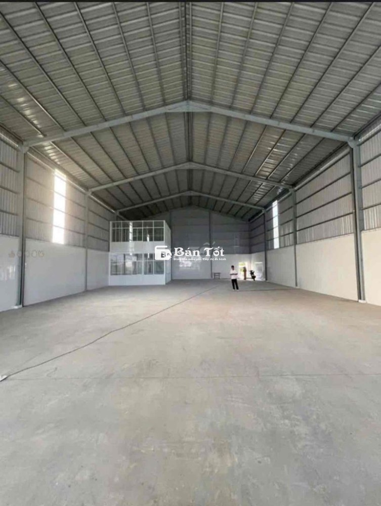 KHO XƯỞNG ĐẸP ( 350m2 ) LIÊN ẤP 1-2-3