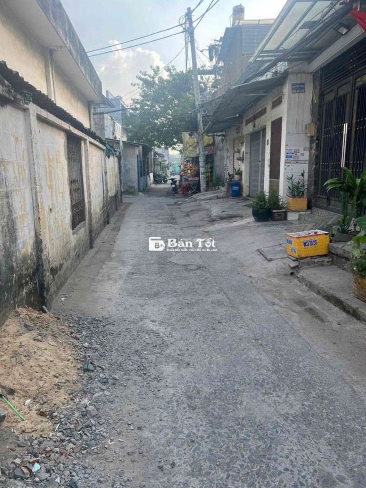Nhà Tây Lân 10,34x25 có 12 căn nhà trọ đường xe tải sổ riêng