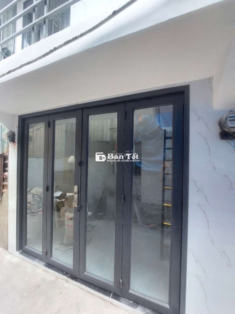 Bán nhà đường Phạm Hùng C1 DT.3m×5m } 1 Lầu 1 Phòng 1 toilet Hẽm chợ