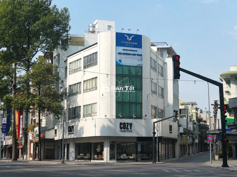 Cho Thuê Tòa Nhà Góc 3MT Ngô Gia Tự, Phường 4, Quận 10, DT: 15x15m