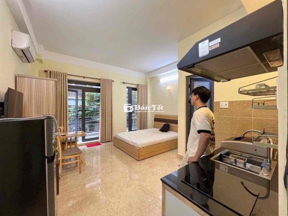 Cho Thuê Studio quận 10 - Thang máy nhà xe - hẻm yên tĩnh - Rộng 35m2