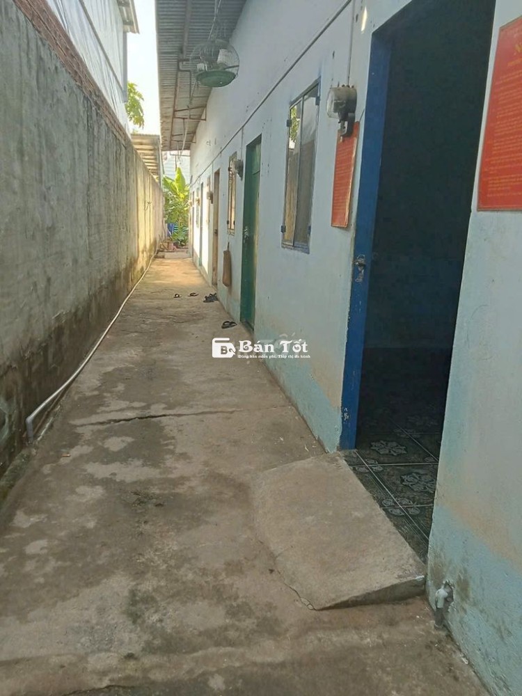 Bán dãy trọ 8 phòng 180m2 giá ty8 gần quốc lộ 22 thuộc xã phước hiệp .