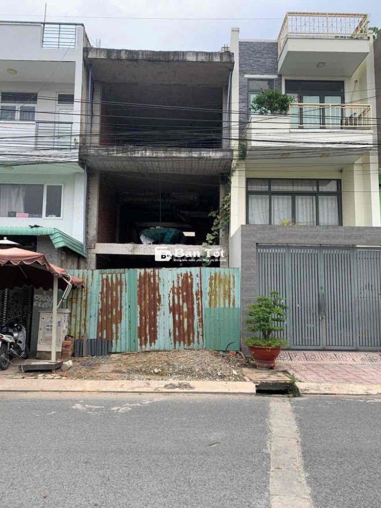 Bán nhà thô 5x18m xây 4 tầng, liền kề Liên phường, hàng hiếm sót lại