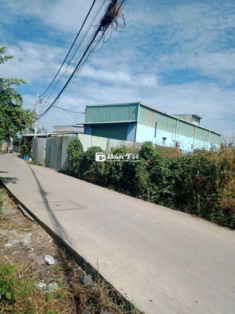 Nhà Xưởng Sản Xuất 9x37 Trống Suốt 340m 
