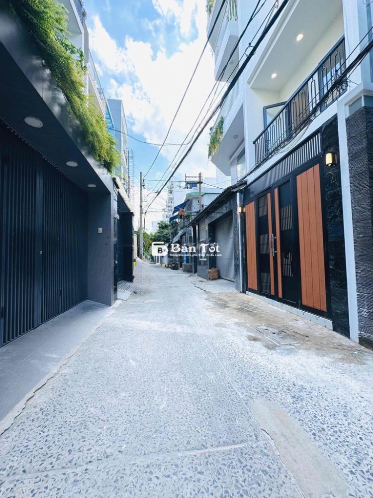 Nhà Ngay Nguyễn Hồng Đào - Xe Hơi Thông - 30M2 3 Tầng Full Nội Thất