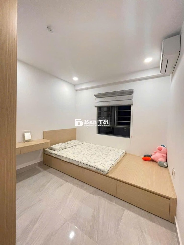 stown cần bán 2pn dt65 giá 3.5 tỷ