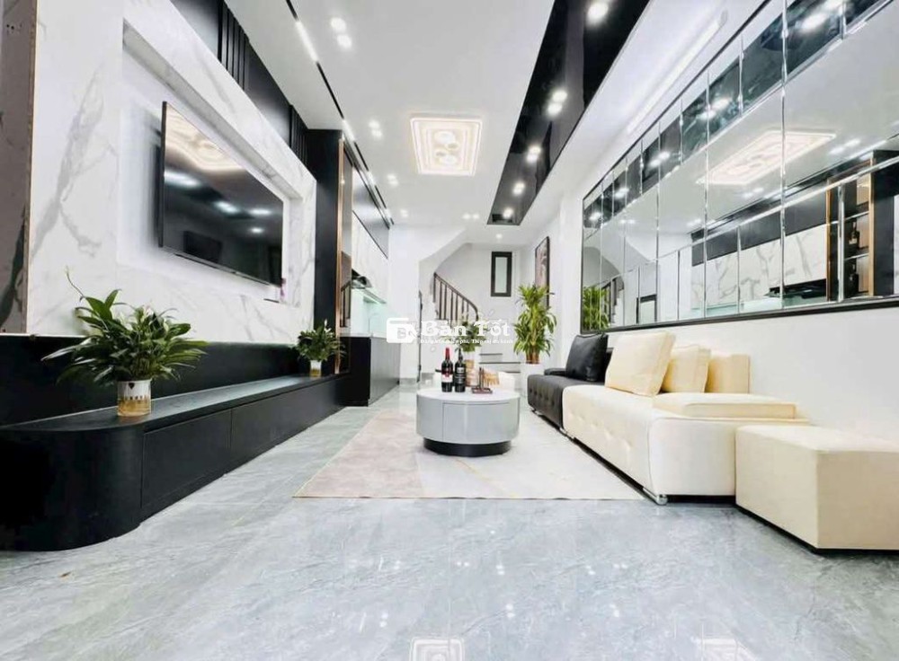 BÁN NHÀ KHƯƠNG TRUNG THANH XUÂN 33M2;4 TẦNG;MẶT 3,5M;4 PN;8,6 TỶ.
