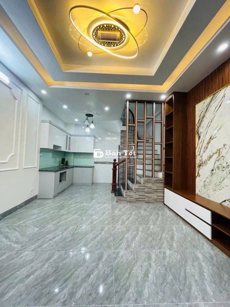 BÁN NHÀ CỔ LINH,LONG BIÊN-100M RA CẦU VĨNH TUY 38M 5T 6.4 TỶ CTL