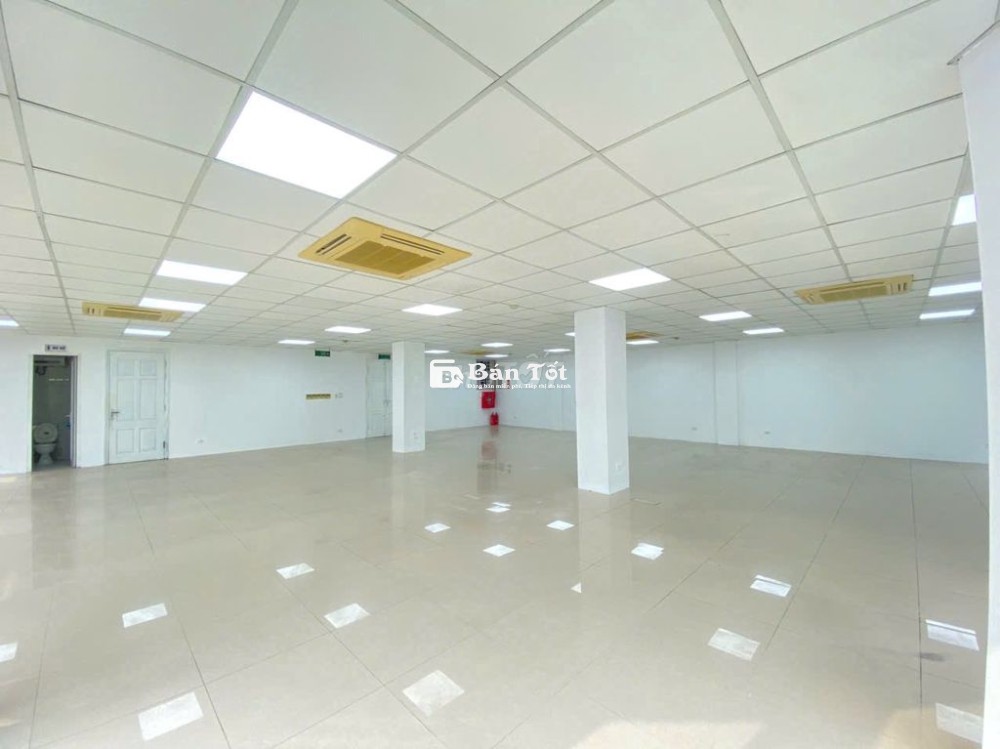 cho thuê vp phố Dịch Vọng ,cầu giấy,dtsd 200m2,thông sàn,MT 15m2