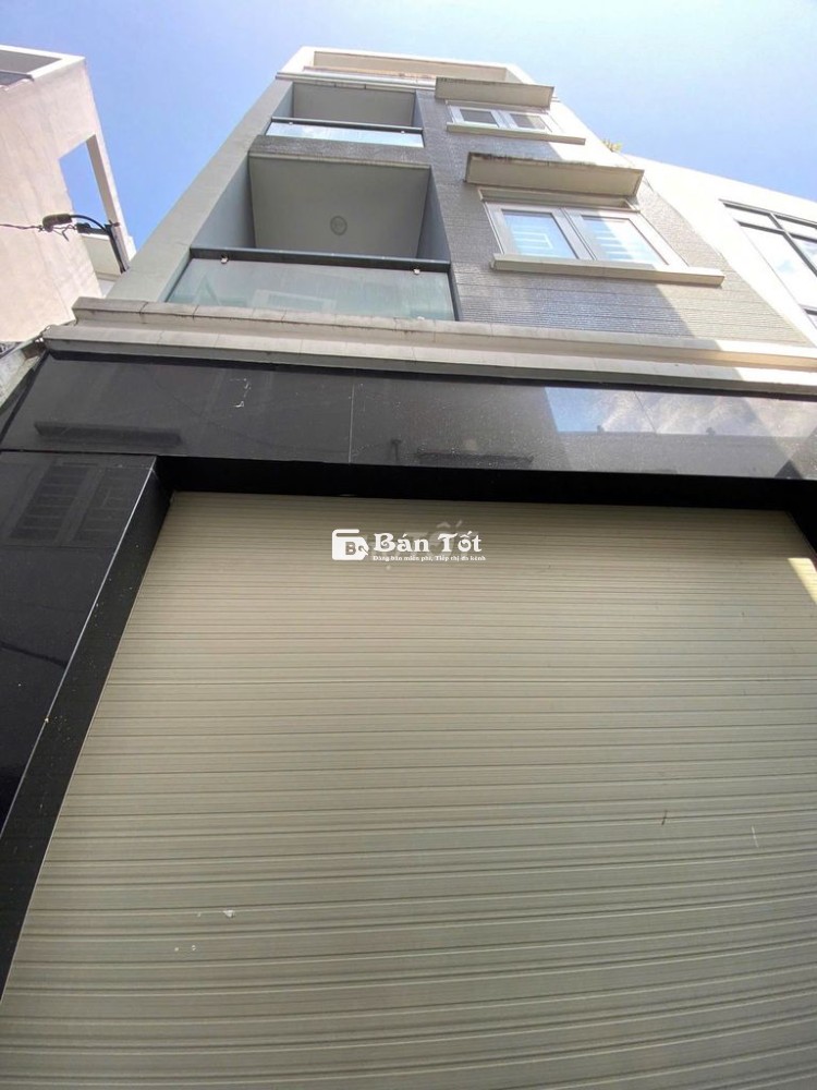 Bán nhà SC: 22/28 TRẦN HƯNG ĐẠO Q5| 4,3x17,7- 4 Tầng- TN: 50tr/th|9,7