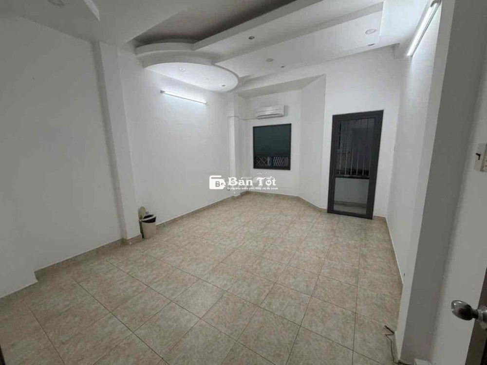 Cho thuê nhà phố Q7 . Giá :25 tr