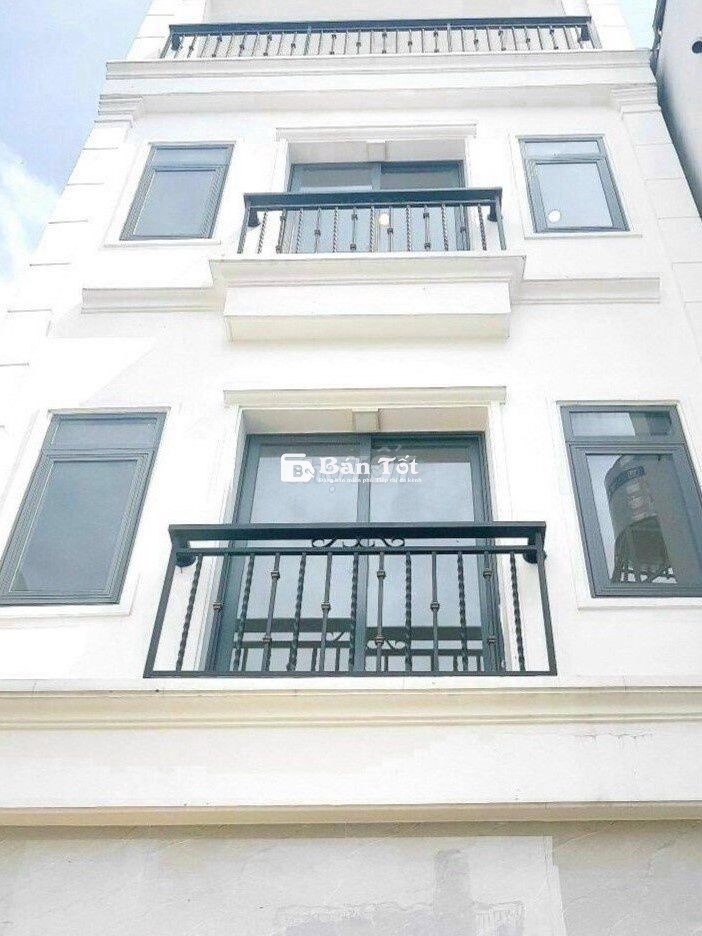 Cho thuê gấp nhà HXT 55/2A Trần Đình Xu, Phường Cầu Kho, Quận 1