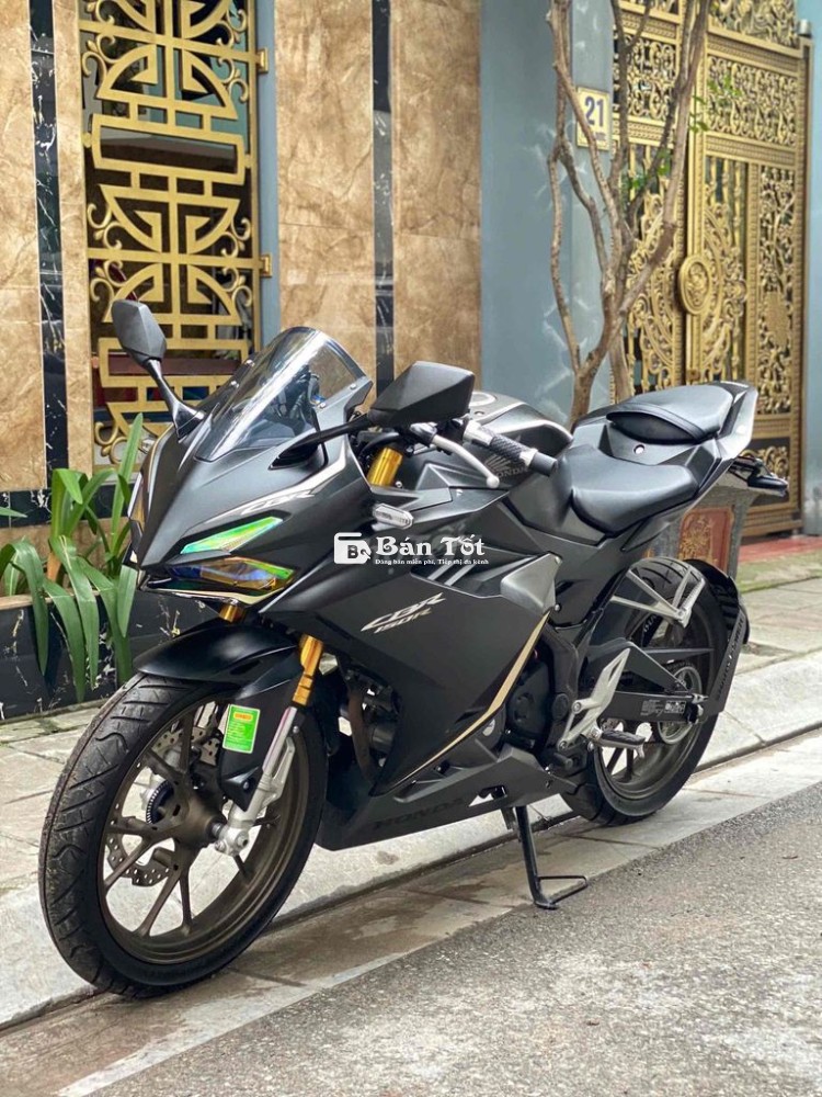Honda CBR 150 ABS 2024 Đen xe lướt 1700km