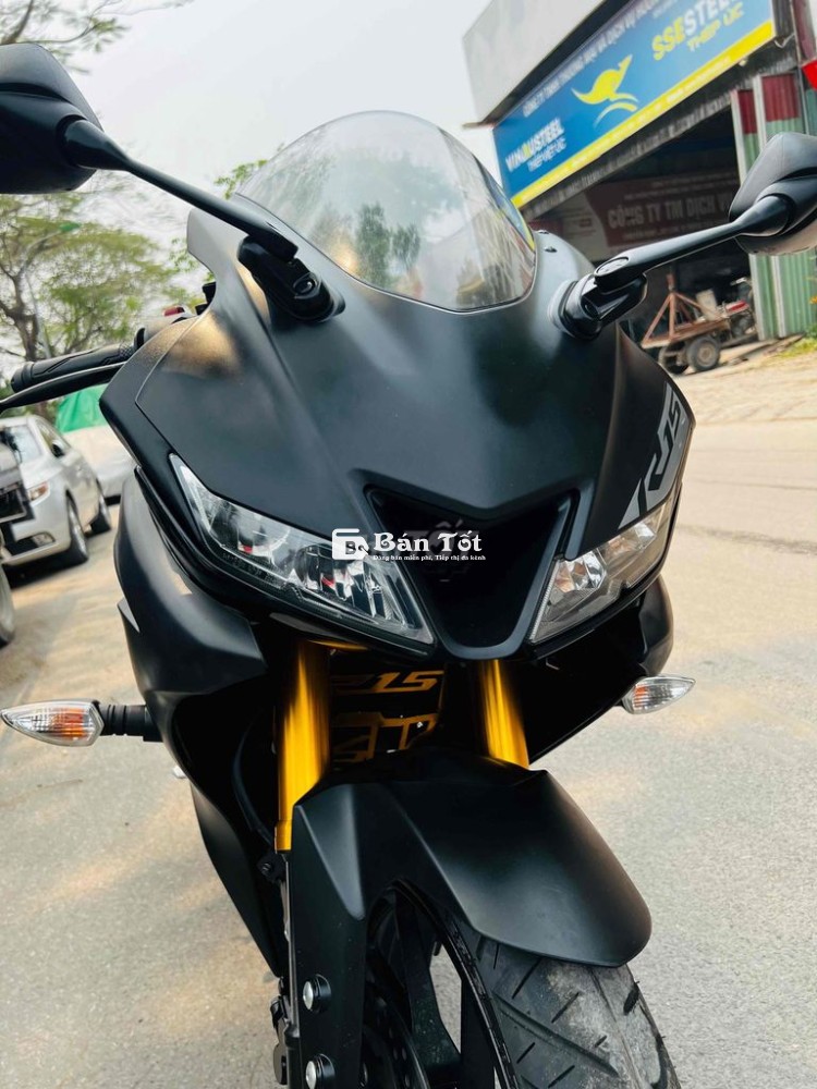 YAMAHA R15 v3 đen xe lướt mới-đẹp buốt mắt. pkl