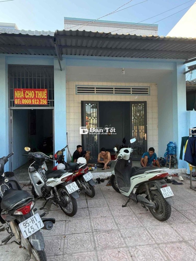 Bán nhà mặt tiền thị trấn cần Giờ giá 6,8 tỷ