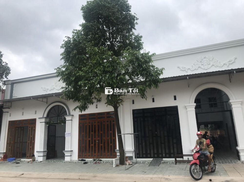 CHÍNH CHỦ KẸT TIỀN SANG GẤP 16 PHÒNG TRỌ SÁT KCN VÀ CHỢ TRƯỜNG HỌC