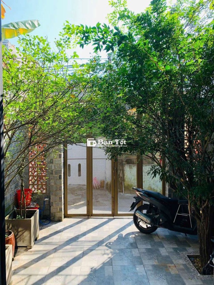 👉 chủ cần bán nhanh nhà gác lửng đúc TT Sơn Trà