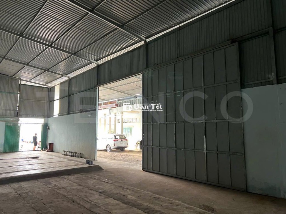 Kho xưởng 170 m² nhánh đường Quốc Lộ 1A, lộ Container