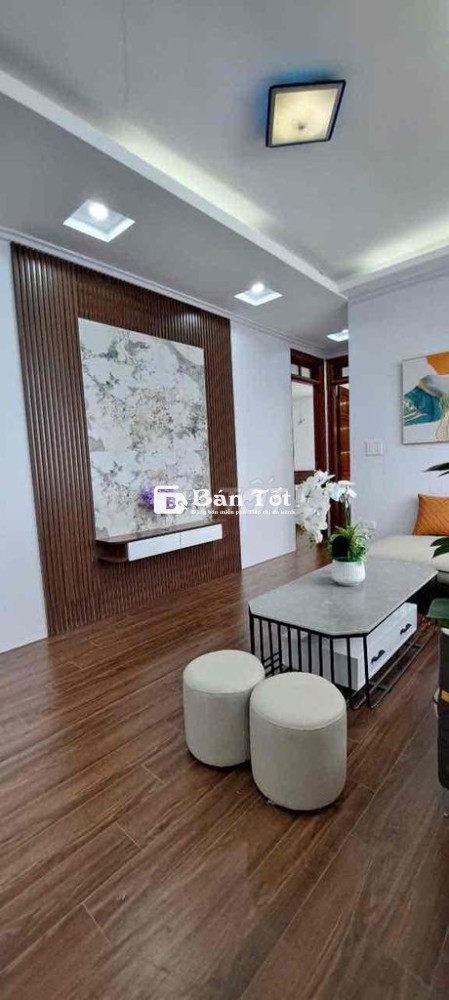 Bán CCMN 2n2wc Mặt Phố View Hồ