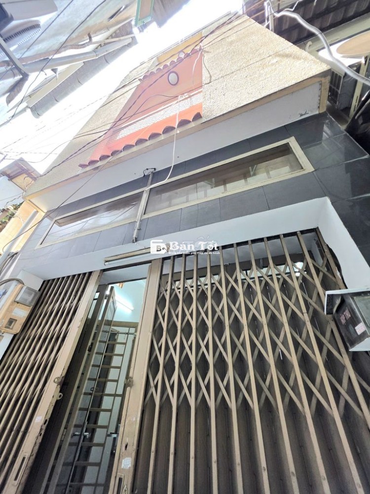 Nhà Nguyên Căn Sẵn Nội Thất Đường CMT8 - 2PN 3WC - 4x8m