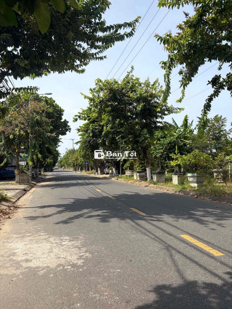 Bán Lô Đất 100m² Đường Hằng Phương Nữ Sĩ - Đối Diện Cấp 3 Võ Chí Công