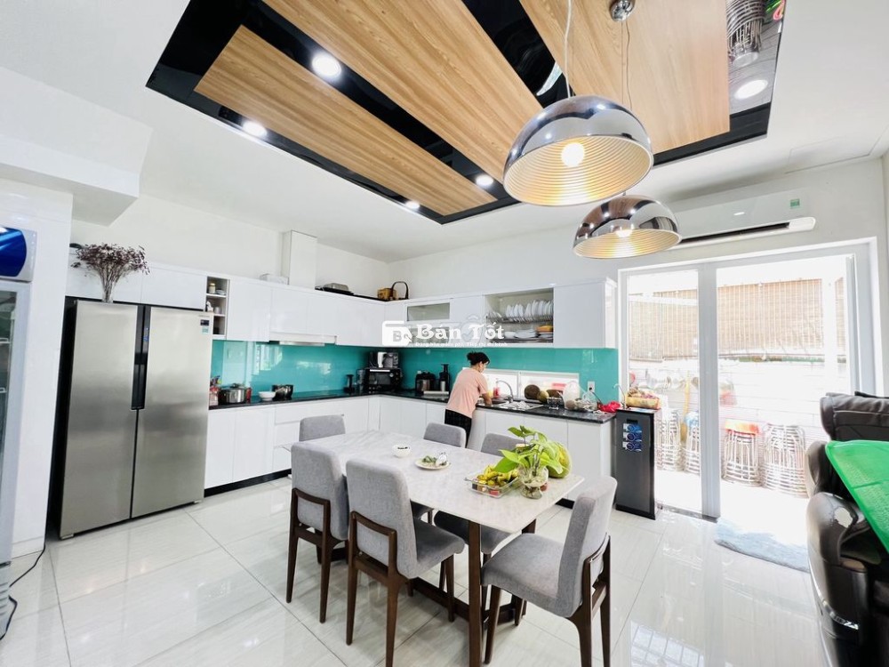 BT SÂN VƯỜN MELOSA KHANG ĐIỀN - FULL NT 4PN 4WC - Ô TÔ NGỦ TRONG NHÀ